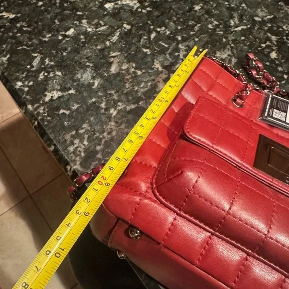 CHANEL Red Quilted chocolate bar Tote with Silver Chain - Picture 8 of 8